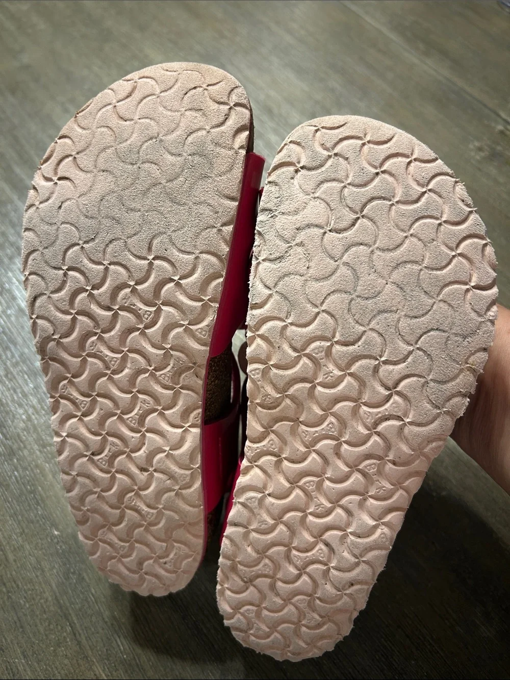 Birkenstock Girls Pink Buckle Sandals with Unicorn Print Sz. 3.